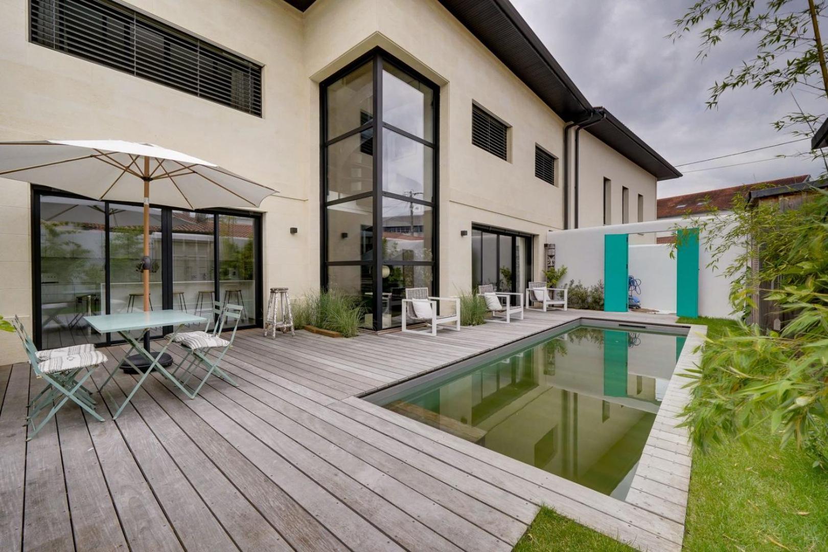 Spacious Bordeaux Family Home With Swimming Pool ภายนอก รูปภาพ