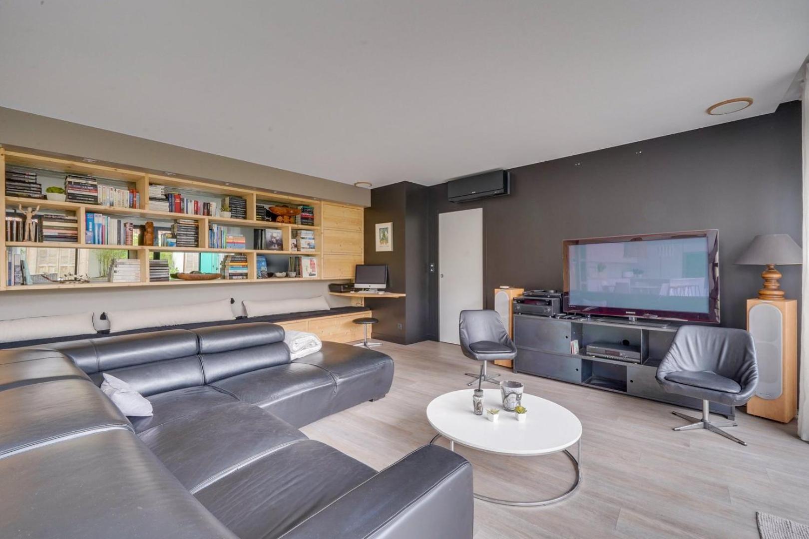 Spacious Bordeaux Family Home With Swimming Pool ภายนอก รูปภาพ