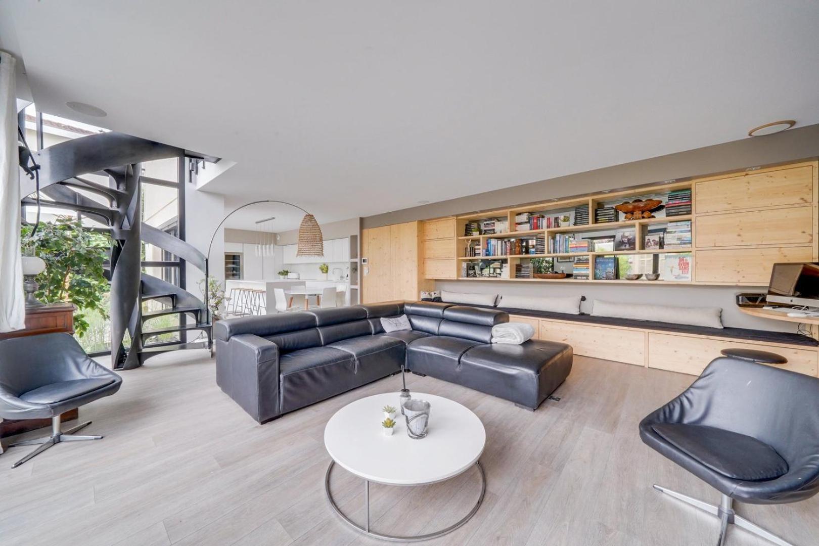 Spacious Bordeaux Family Home With Swimming Pool ภายนอก รูปภาพ